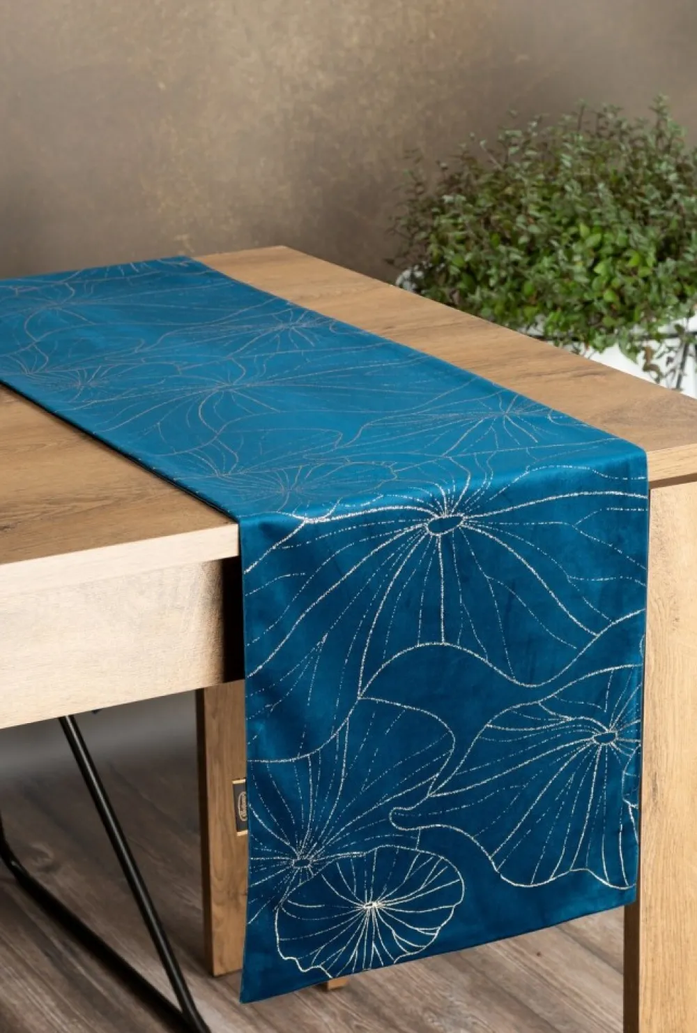 Bieżnik velvetowy BLINK 18 35x180 cm granatowy * EUROFIRANY B.B. Choczyńscy Sp.J. Discount