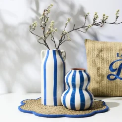 Ceramiczny wazon SOLVI 15 cm niebieskie pasy