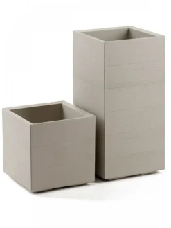 Donica Betonique na kółkach deska recykling beż 30x30xh60 cm
