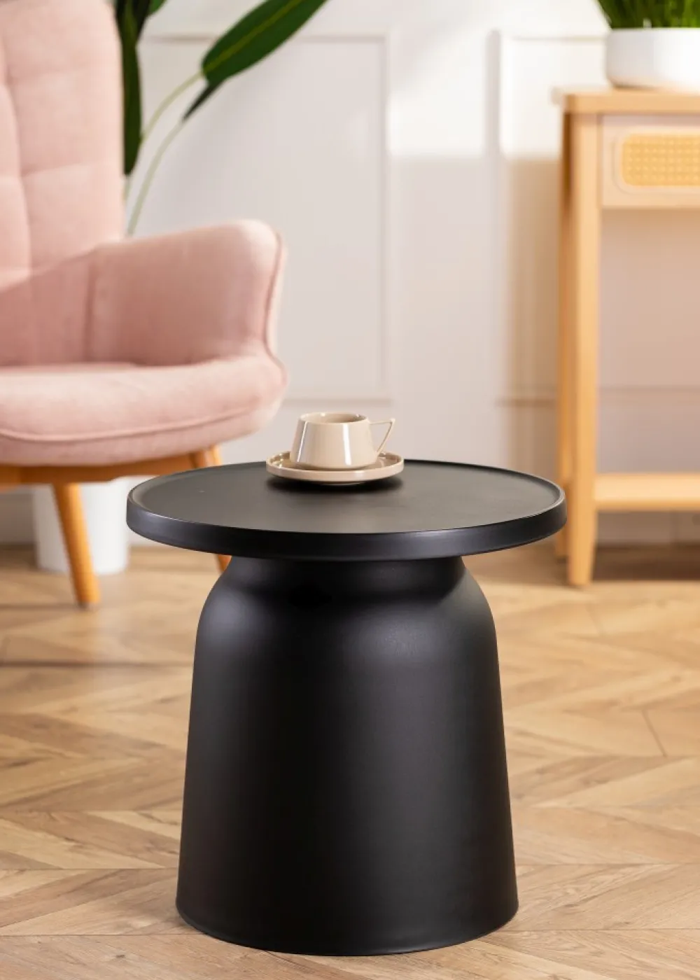 Dwa minimalistyczne stoliki OTTO czarne * HowHomely Discount