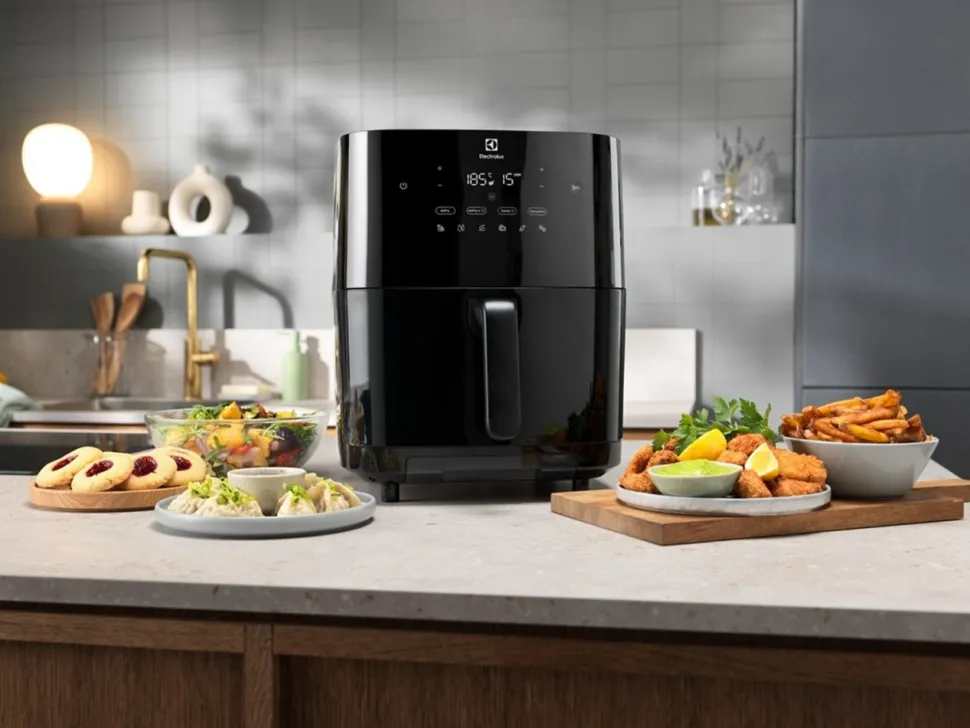 Frytkownica beztłuszczowa ELECTROLUX EAF7SB