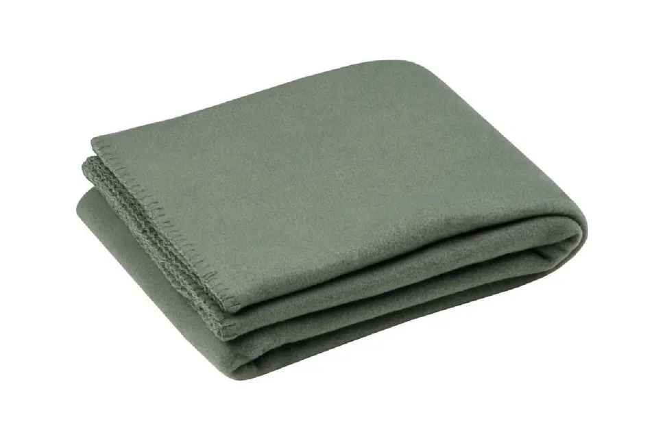Koc CARLTON 125x150 zielony polarowy