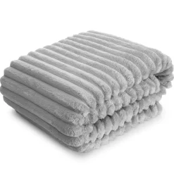 Koc SOFT srebrny 200x220 pasy 3D * EUROFIRANY B.B. Choczyńscy Sp.J. Sale