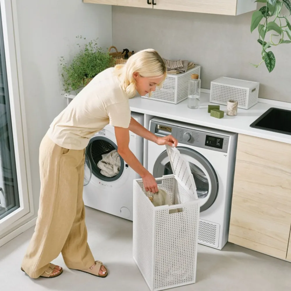 Kosz na pranie KAYA kremowy 60 L * CURVER Hot