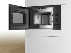 Kuchenka mikrofalowa do zabudowy BOSCH BFL520MB0 * Sale