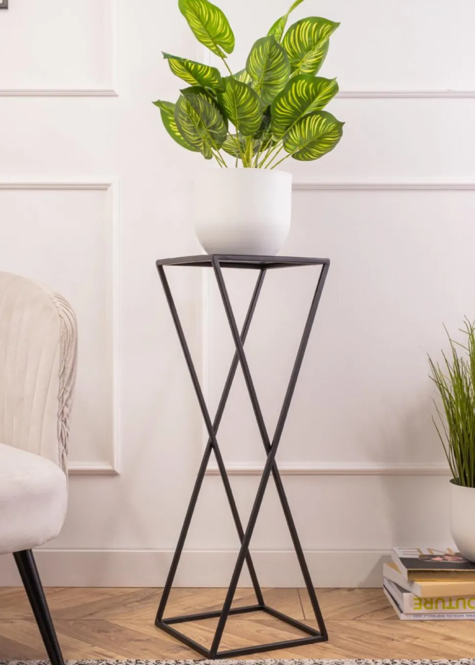 Kwietnik na rośliny stojący 70 cm czarny LOFT