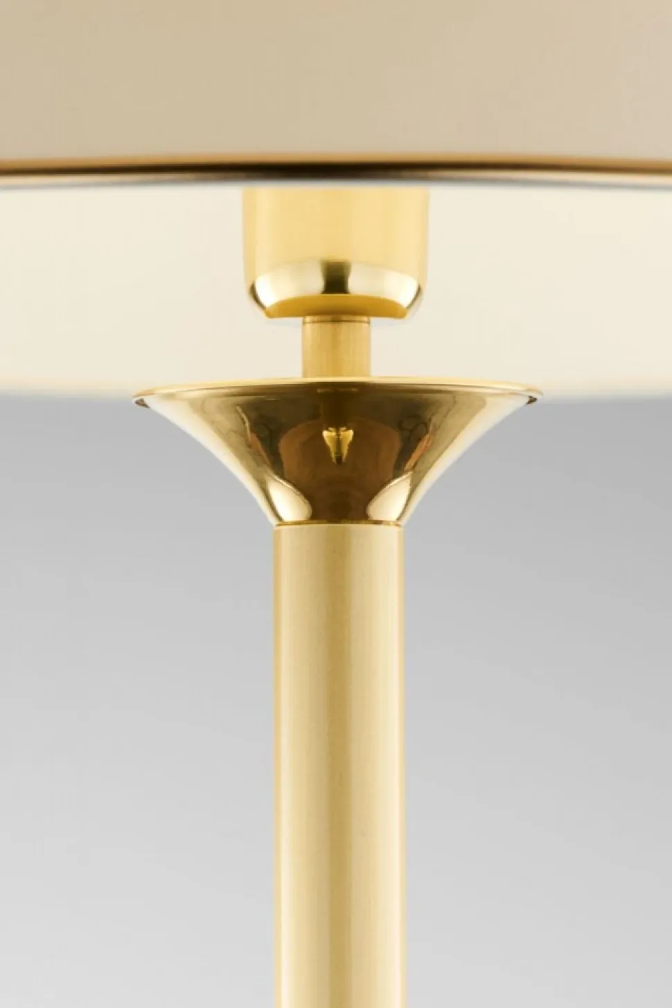 Lampa podłogowa CLASSIC misiądz satynowany 1xE27