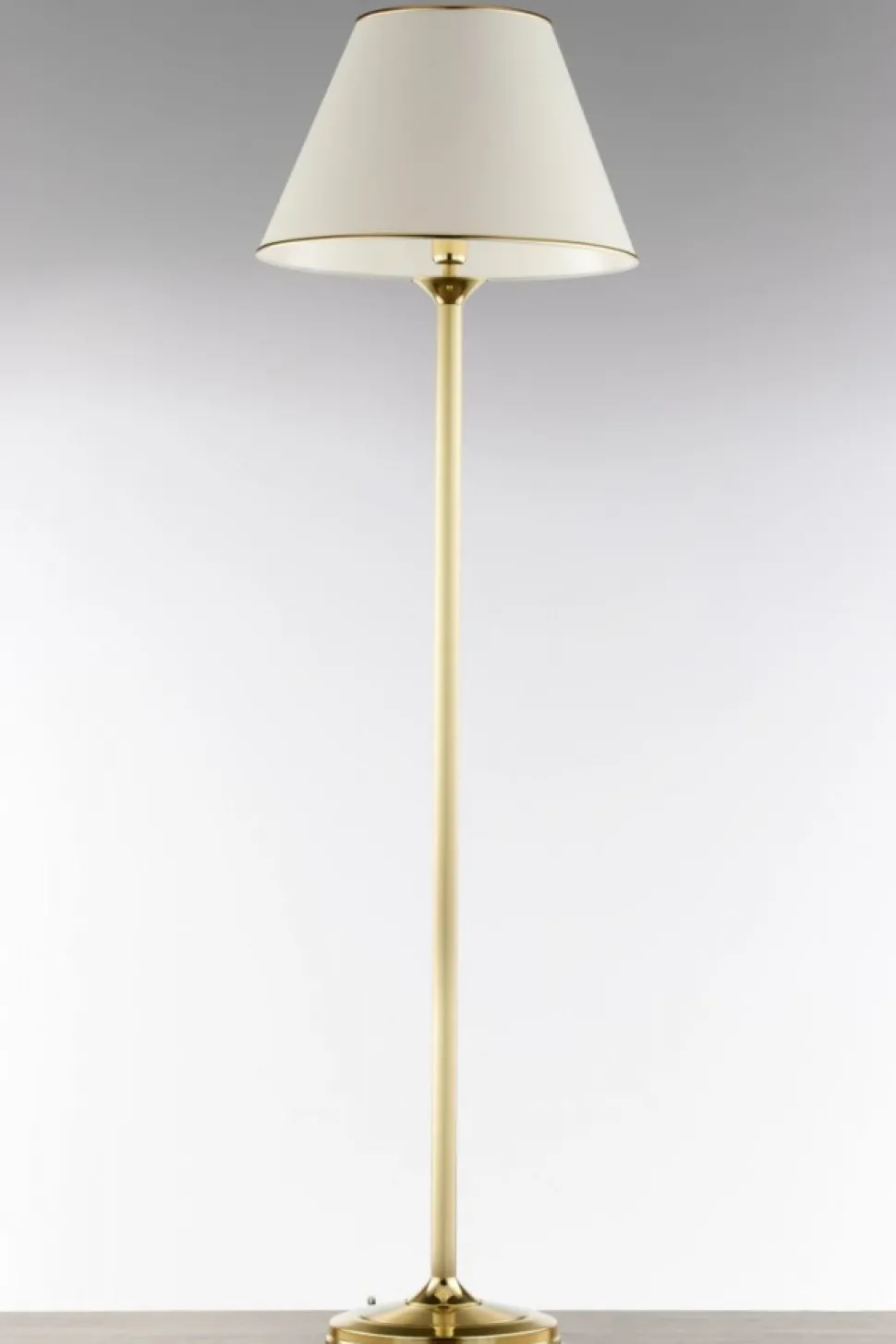 Lampa podłogowa CLASSIC misiądz satynowany 1xE27
