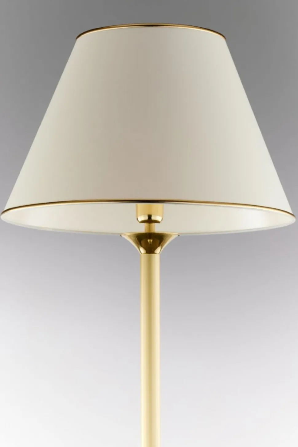 Lampa podłogowa CLASSIC misiądz satynowany 1xE27