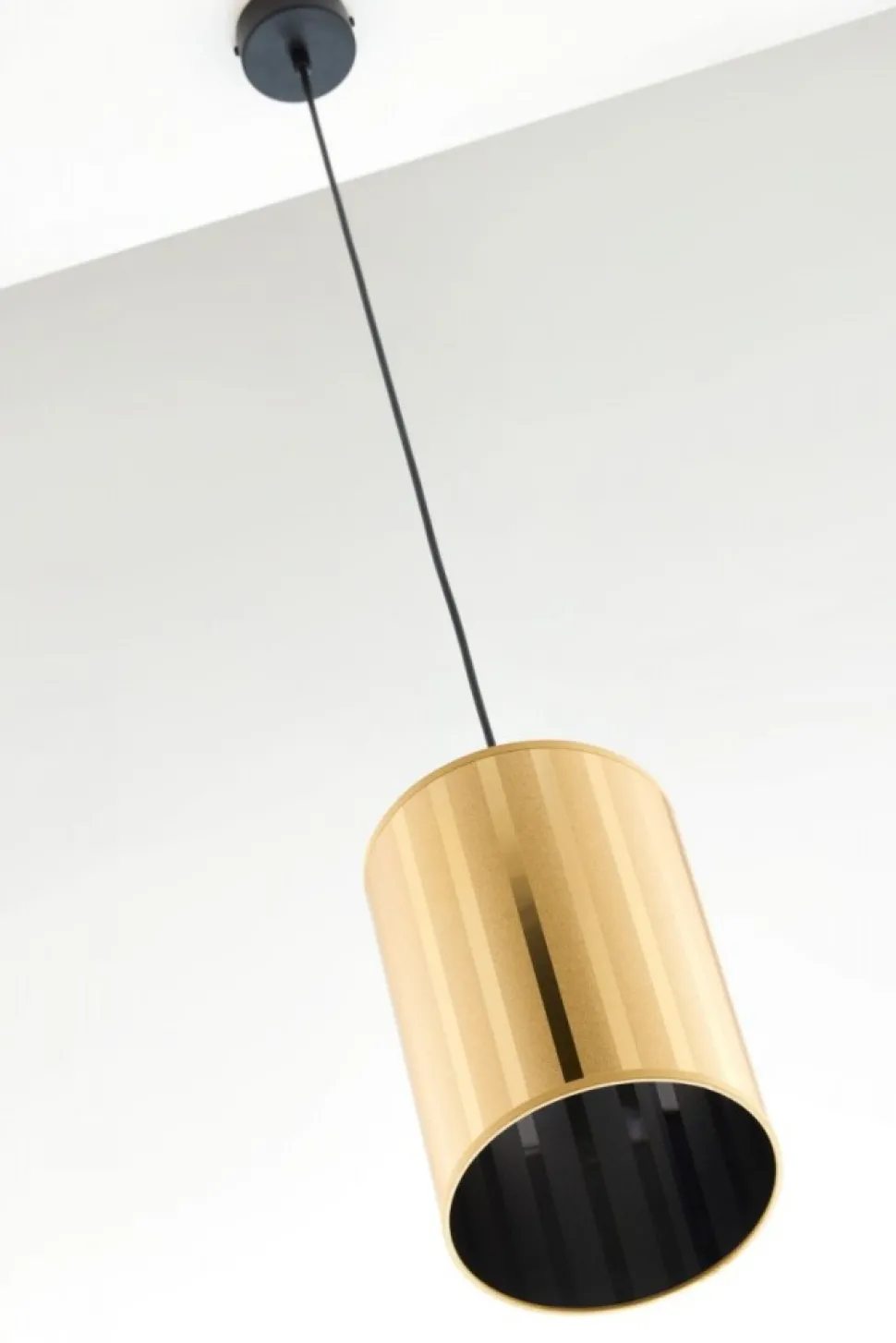 Lampa wisząca CORTINA czarna złoty klosz 1xE27