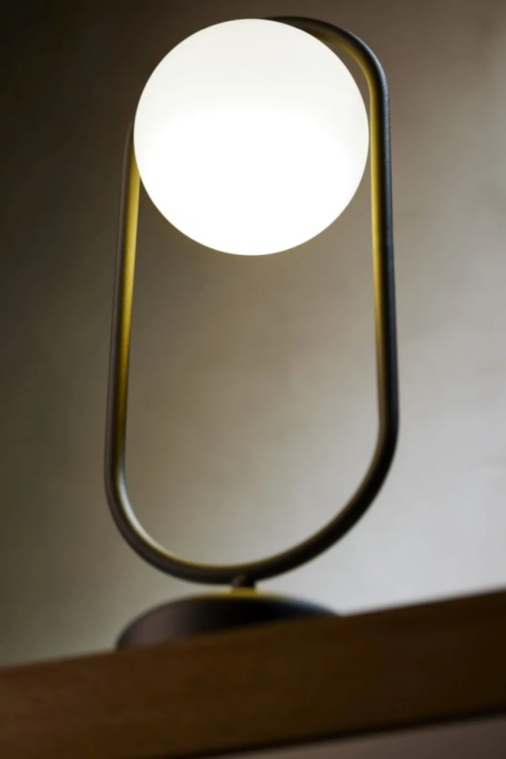 Lampa biurkowa IGON czarna złota 1xE14 * Jupiter New