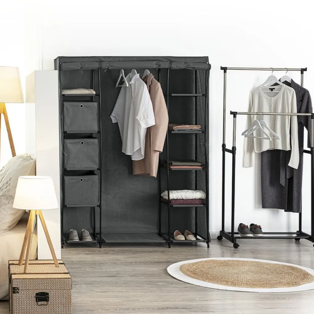 Mobilny czarny wieszak na ubrania Icare * 5five Simply Smart Outlet