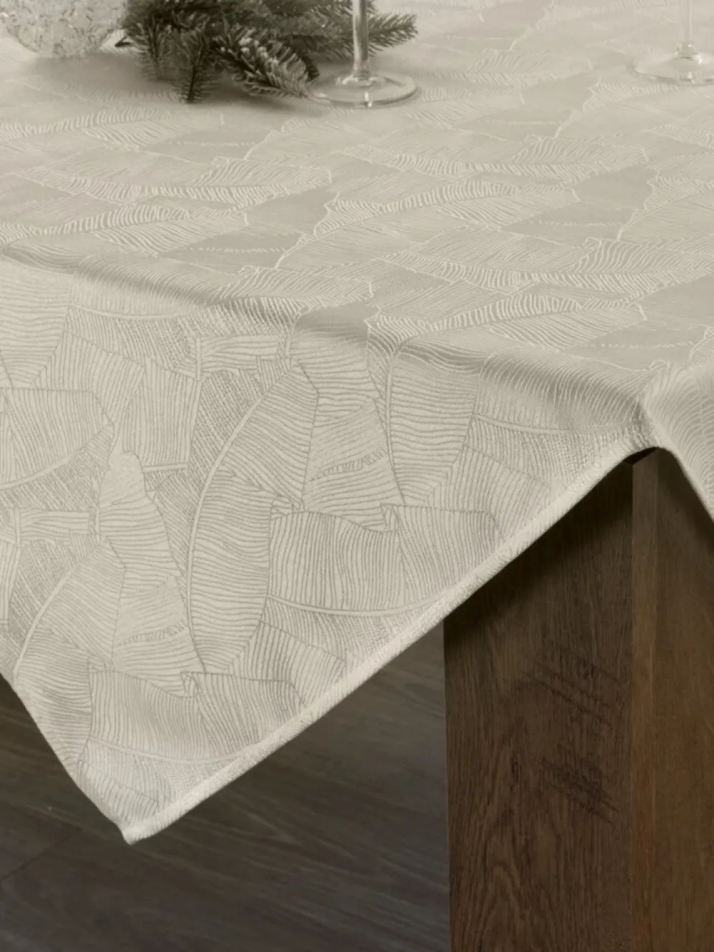 Obrus Isla 140x300 cm krem * EUROFIRANY B.B. Choczyńscy Sp.J. Best