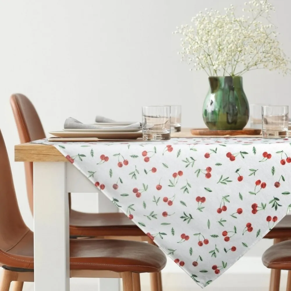 Obrus plamoodporny Cherry 110x140 cm biały * EUROFIRANY B.B. Choczyńscy Sp.J. Outlet