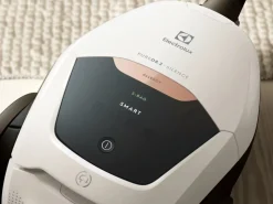Odkurzacz workowy ELECTROLUX PD82-ALRG
