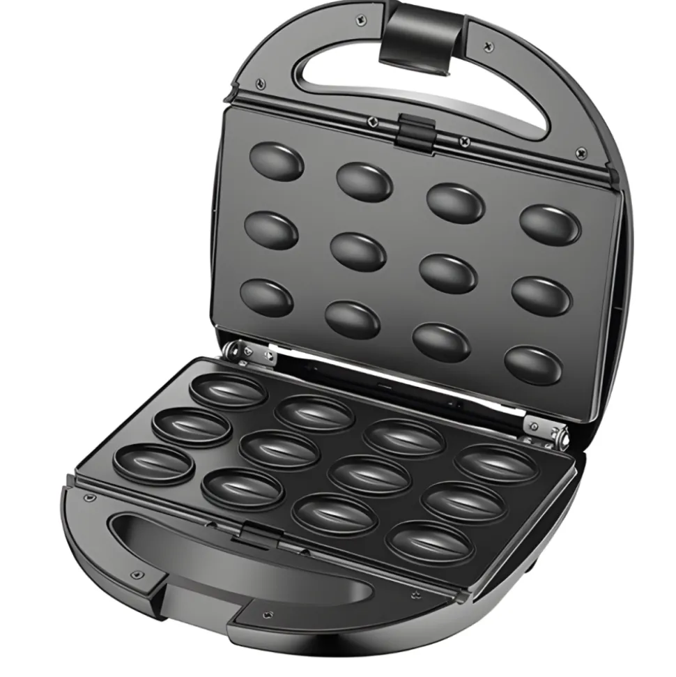 Opiekacz do kanapek ADLER AD 3040