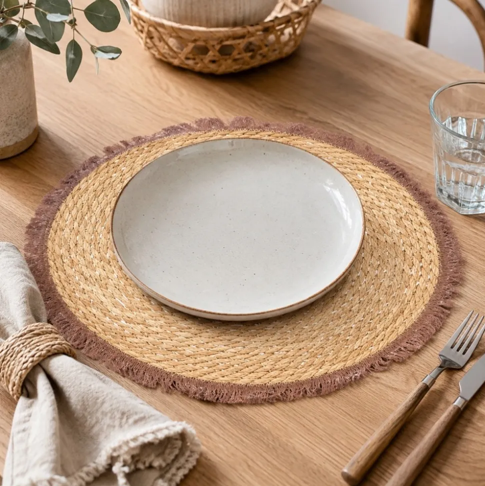 Podkładka na stół boho 38 cm czekoladowe frędzle