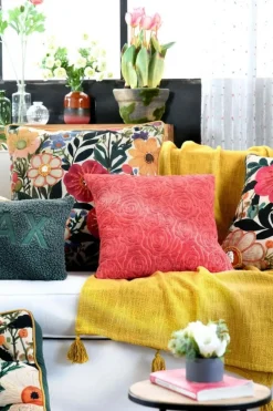 Poduszka BETTY 40x40 cm czerwona róże