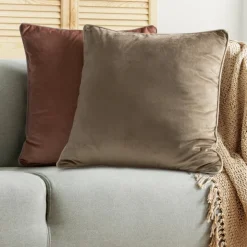 Poszewka GAJA 2 60x60 cm srebrna velvet