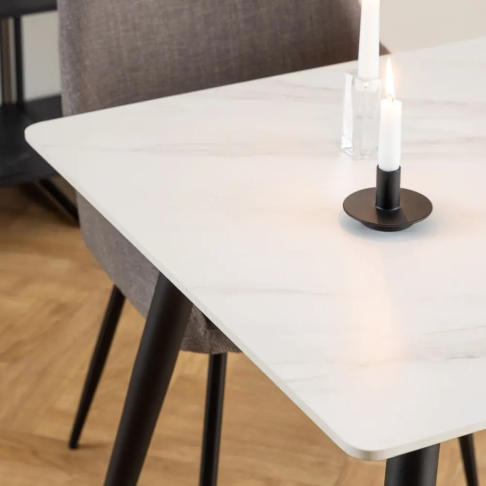 Stół do jadalni Wicklow ceramiczny biały blat * Actona Clearance